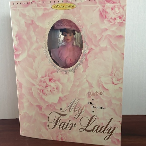 1995 Barbie as Eliza Doolittle in My Fair Lady NIB Mint Condition - Picture 3 of 10